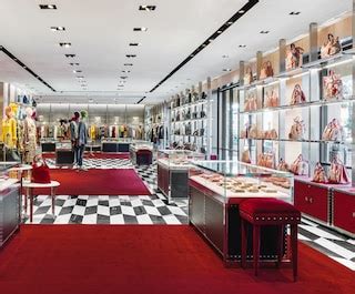 gucci factory outlet cabazon